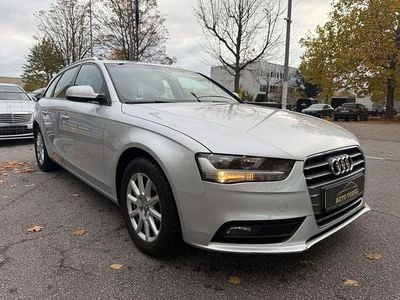 Silber Gebraucht 2012 Audi A4 Attraction Kombi | 7.290 € (Guter Preis)