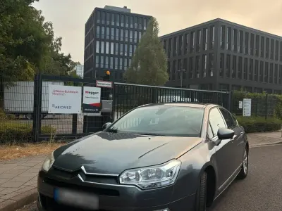 Gebraucht Citroën C5 Exclusive 136 PS (100 kW) 2010 Grau Limousine