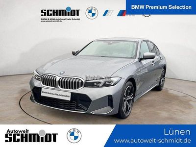 Grau Gebraucht 2025 BMW 330e M Sport Limousine | 43.490 €