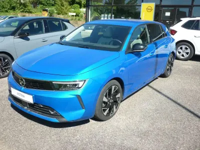 Gebraucht Opel Astra Elegance 131 PS (96 kW) 2022 Blaumetallic Kleinwagen