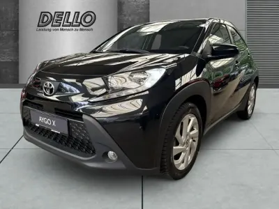 Gebraucht Toyota Aygo Play 72 PS (52 kW) 2023 Schwarz Kleinwagen