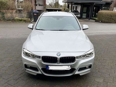 gebraucht BMW 320 i xDrive Touring M Sport Shadow Auto. M S...