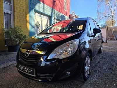 Gebraucht Opel Meriva 101 PS (74 kW) 2011 Schwarz (metallic) Van / Kleinbus