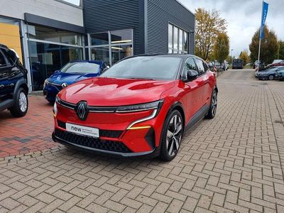 Schwarz Gebraucht 2022 Renault Megane E-Tech Techno Limousine | 19.990 € (Etwas zu teuer)