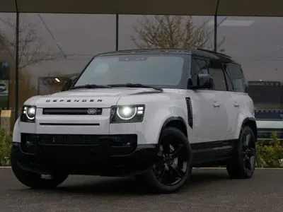 Gebraucht Land Rover Defender HSE Dynamic 350 PS (257 kW) 2026 Grau SUV