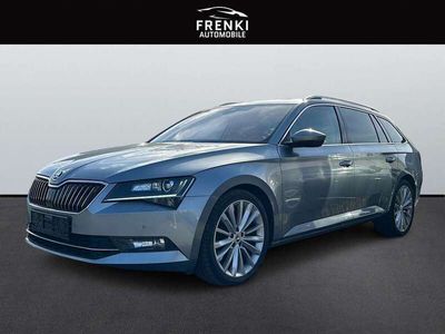 gebraucht Skoda Superb Combi Premium Edition4x4 140kW 7-Gang DSG