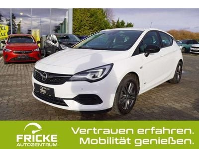 Weiss Gebraucht 2021 Opel Astra Design Edition Limousine | 13.940 € (Guter Preis)