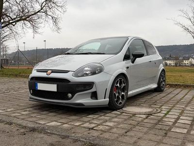 Gebraucht Abarth Punto Evo 179 PS (131 kW) 2012 Grau Kleinwagen
