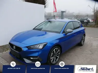 Neu Seat Leon FR 184 PS (135 kW) 2026 Saphir blau metallic Limousine