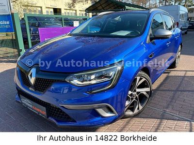 Second-hand Renault Mégane GrandTour Bose Edition 163 CP (119 kW) 2017 Albastru Break