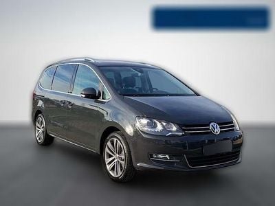 Gebraucht VW Sharan Highline 150 PS (110 kW) 2018 Grau Van / Kleinbus