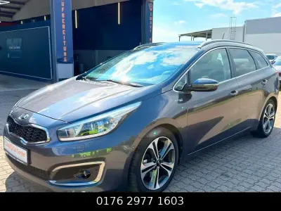 Gebraucht Kia Ceed 135 PS (99 kW) 2016 Grau Kleinwagen