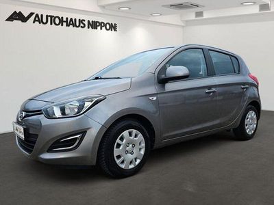 Gebraucht Hyundai i20 Intro Edition 86 PS (63 kW) 2012 Grau Kleinwagen