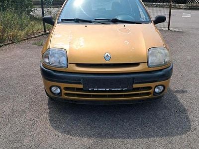 Renault Clio II
