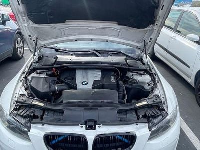 Gebraucht BMW 320 Performance 177 PS (130 kW) 2008 Weiß Coupé