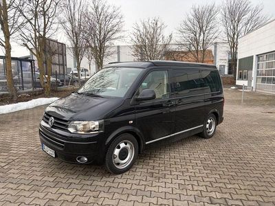 Gebraucht VW Multivan 179 PS (131 kW) 2010 Schwarz Van