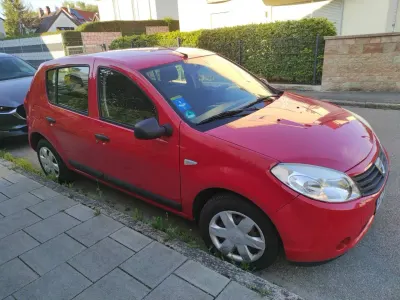 Gebraucht Dacia Sandero 75 PS (55 kW) 2009 Rot Kleinwagen