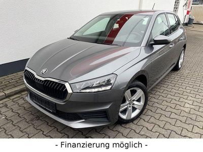 Gebraucht Skoda Fabia Ambition 95 PS (69 kW) 2022 Graphite grey Kleinwagen