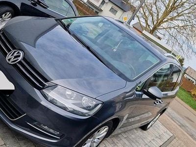 Gebraucht VW Sharan 140 PS (102 kW) 2011 Grau Van / Kleinbus