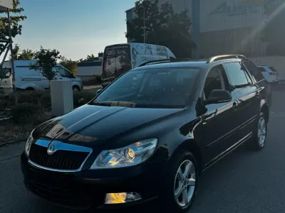 Gebraucht Skoda Octavia 105 PS (77 kW) 2013 Schwarz Kombi