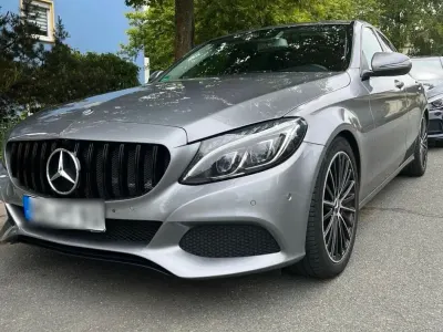 Gebraucht Mercedes 200 140 PS (102 kW) 2017 Grau Limousine
