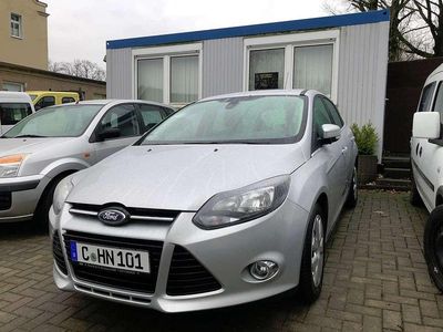 Gebraucht Ford Focus Titanium 101 PS (74 kW) 2012 Silber Limousine