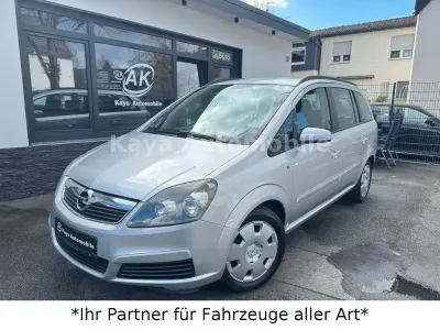 Usata Opel Zafira Edition 105 CV (77 kW) 2006 Argento Monovolume