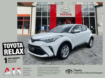 Gebraucht Toyota C-HR Basis 122 PS (89 kW) 2023 Super white 2 SUV
