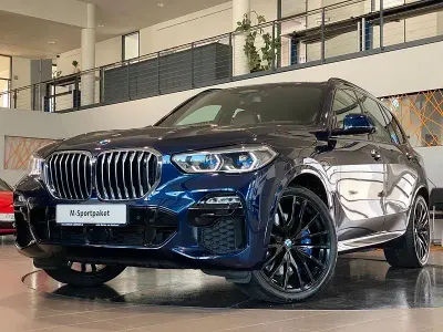 Używany BMW X5 M Sport 394 KM (289 kW) 2021 Niebieski SUV