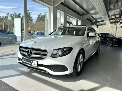 Gebraucht Mercedes E200 Avantgarde 184 PS (135 kW) 2017 Weiß Limousine
