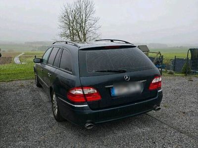 Mercedes E320