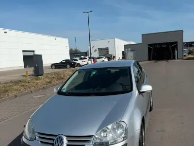 Gebraucht VW Golf V 75 PS (55 kW) 2005 Grau Kleinwagen
