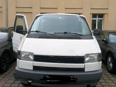 Gebraucht VW T4 78 PS (57 kW) 1993 Weiß Van