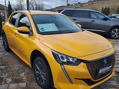Gebraucht Peugeot e-208 Active 100 kW (136 PS) 2021 Gelb Kleinwagen