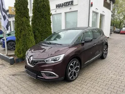 Gebraucht Renault Scénic IV Intens 140 PS (102 kW) 2021 Rot npn + schwarz gne Van / Kleinbus