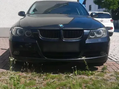 Gebraucht BMW 320 2008 Schwarz Limousine