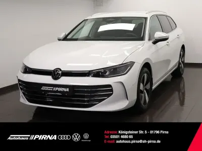 Gebraucht VW Passat IQ Drive 150 PS (110 kW) 2025 Weiß Kombi