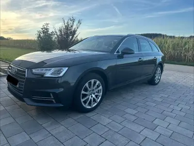 Gebraucht Audi A4 Ambiente 190 PS (139 kW) 2019 Grau Kombi