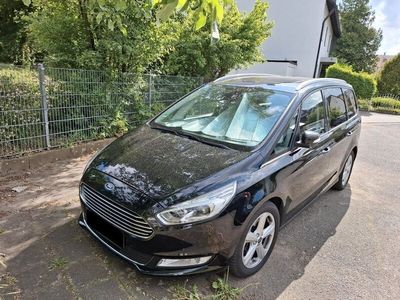 Schwarz Gebraucht 2016 Ford Galaxy Business Edition Van / Kleinbus | 12.650 € (Fairer Preis)