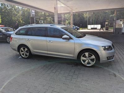 Gebraucht Skoda Octavia Elegance 179 PS (131 kW) 2013 Silber Kombi