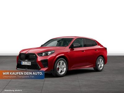 Gebraucht BMW X2 Luxury Line 317 PS (233 kW) 2025 Fire red metallic SUV