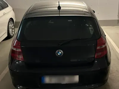 Gebraucht BMW 118 143 PS (105 kW) 2008 Schwarz Kleinwagen