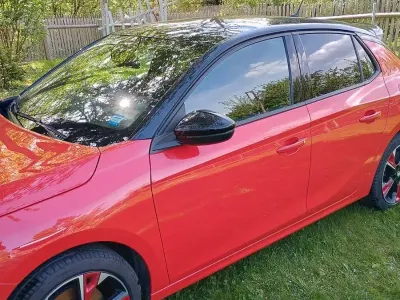 Gebraucht Opel Corsa 131 PS (96 kW) 2022 Rot Kleinwagen