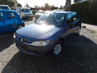 Peugeot 306