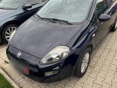Gebraucht Fiat Punto 78 PS (57 kW) 2012 Blau Kleinwagen