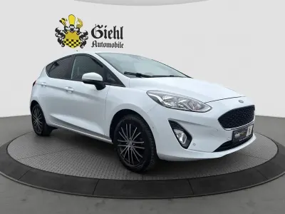 Gebraucht Ford Fiesta 86 PS (63 kW) 2018 Weiß Kleinwagen