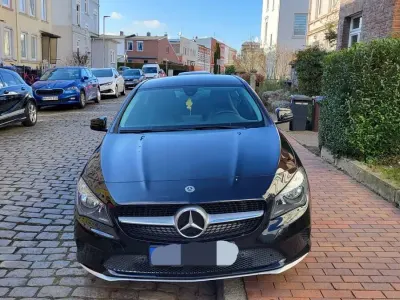 Gebraucht Mercedes CLA180 Shooting Brake 122 PS (89 kW) 2019 Kombi