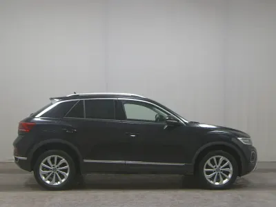 Gebraucht VW T-Roc Style 150 PS (110 kW) 2022 Schwarz SUV