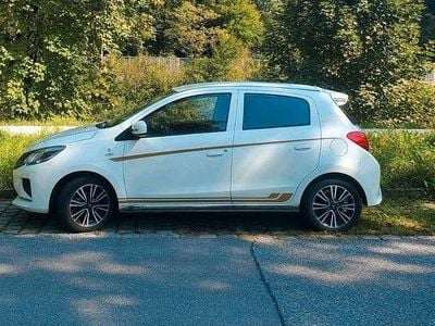 Gebraucht Mitsubishi Space Star 71 PS (52 kW) 2021 Weiß Kleinwagen