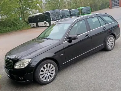 Gebraucht Mercedes C200 136 PS (100 kW) 2010 Schwarz Kombi
